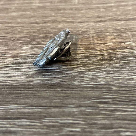 World’s Greatest Dad pewter pin Father’s Day holiday gift birthday party family - Picture 7 of 10